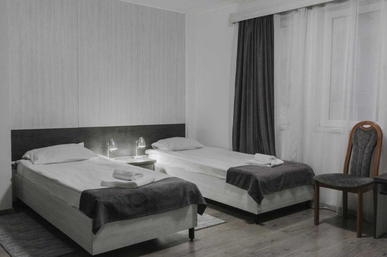 Hotel Apollo Central Сибиу Экстерьер фото