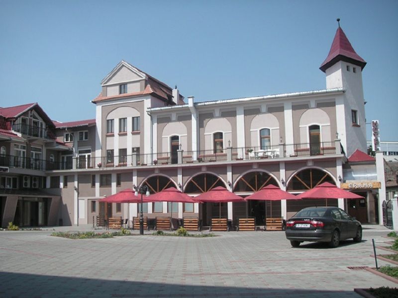 Hotel Apollo Central Сибиу Экстерьер фото